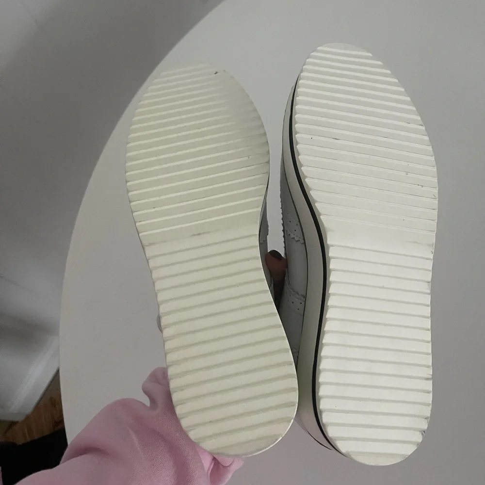 DADAWEN Women's White Platform
Lace-Up Wingtips Size 8 Oxford Shoes - Picture 6 of 6